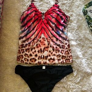 NWOT colorful cheetah print tankini XXL